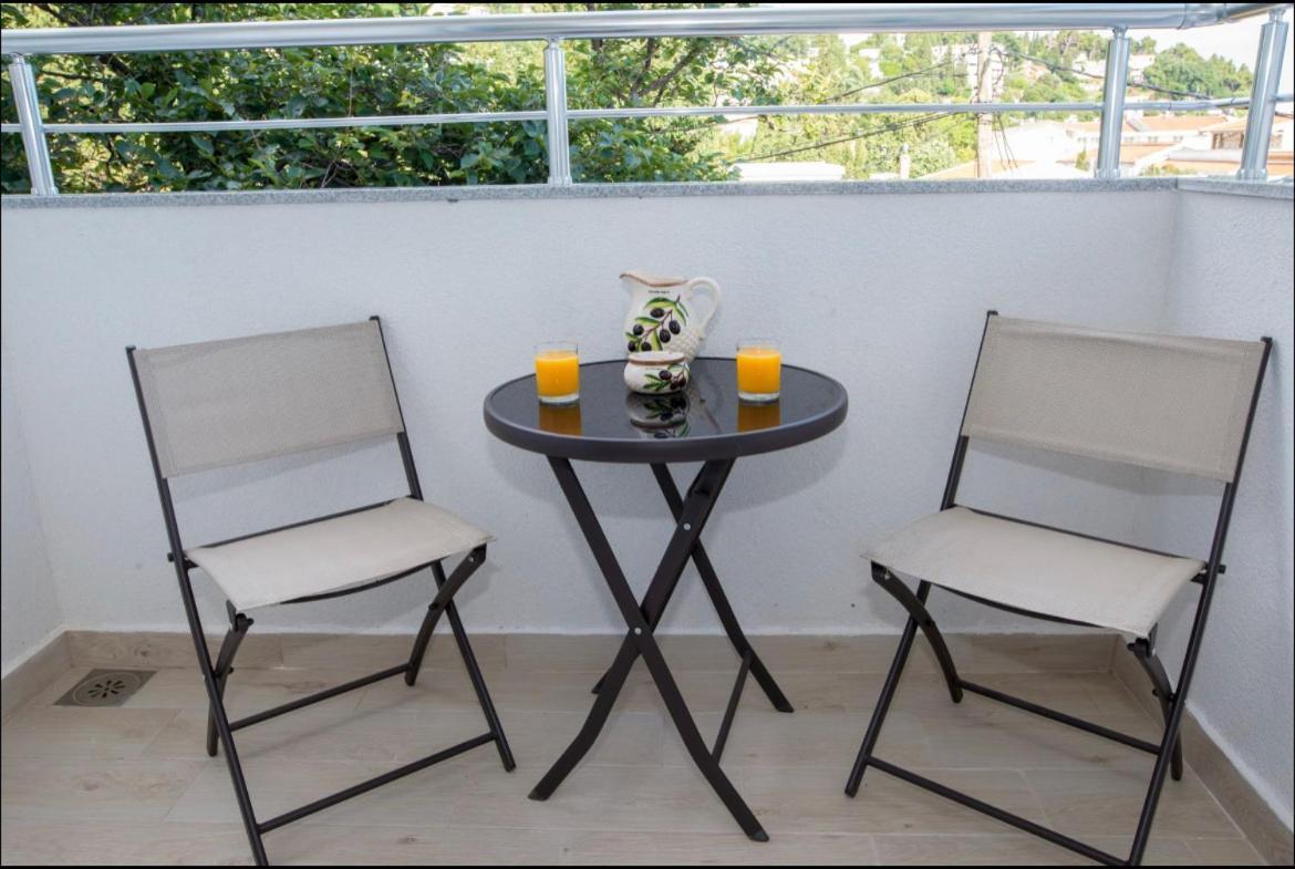 Apartmani Nela Sutomore Exterior foto