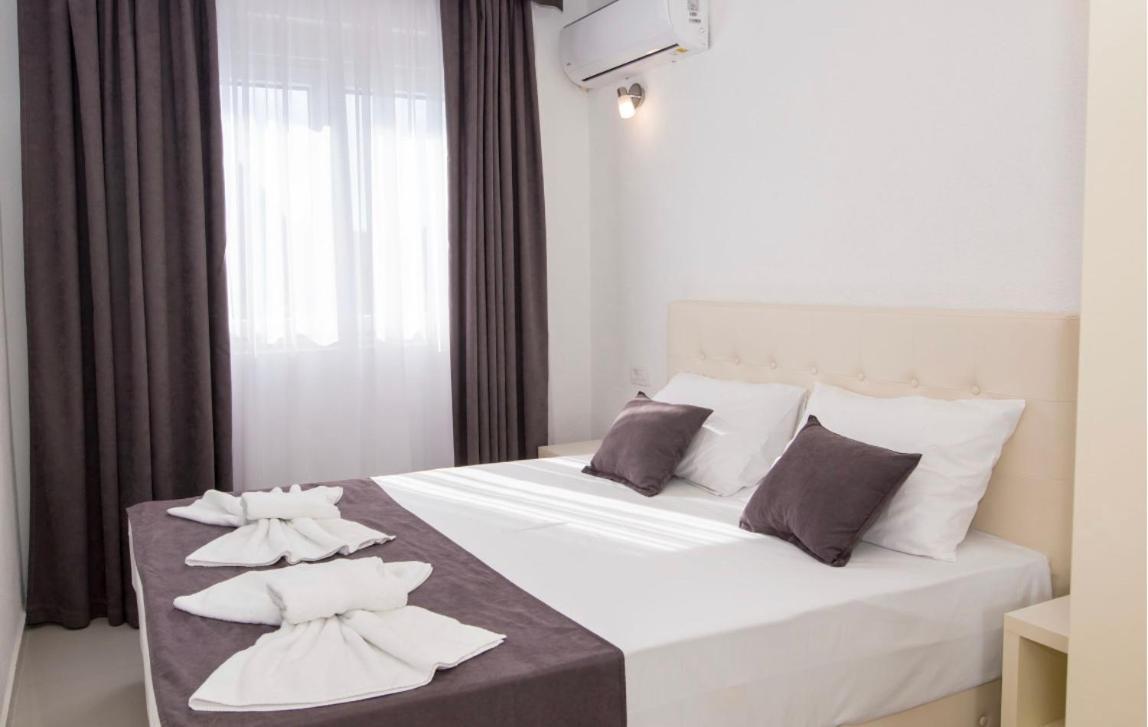 Apartmani Nela Sutomore Exterior foto