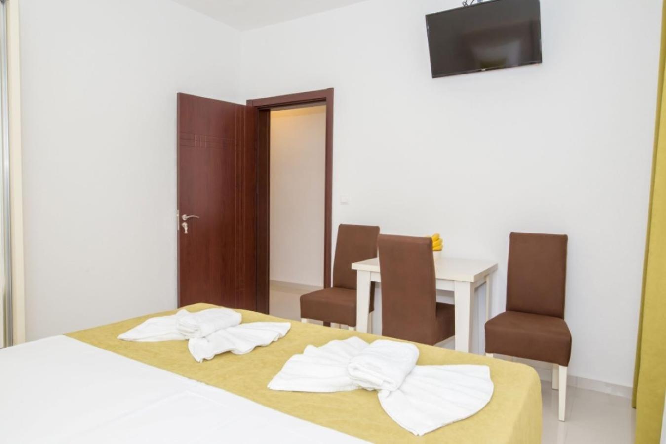 Apartmani Nela Sutomore Exterior foto